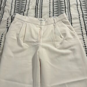 Abercrombie & Fitch Sloane Tailored Pant, size 30 short, cream and wide leg.